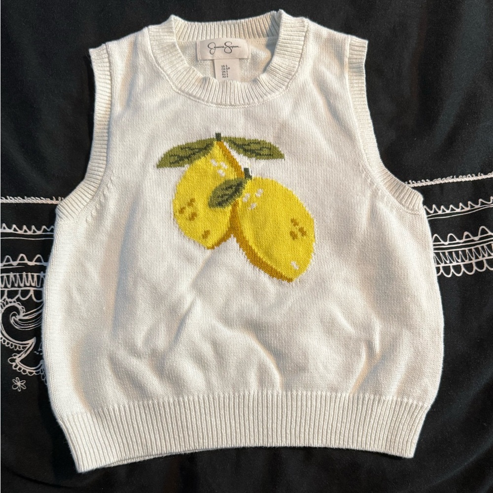 ✨ Jessica Simpson White Lemon Sweater Vest ✨ SALE 3 for $15!